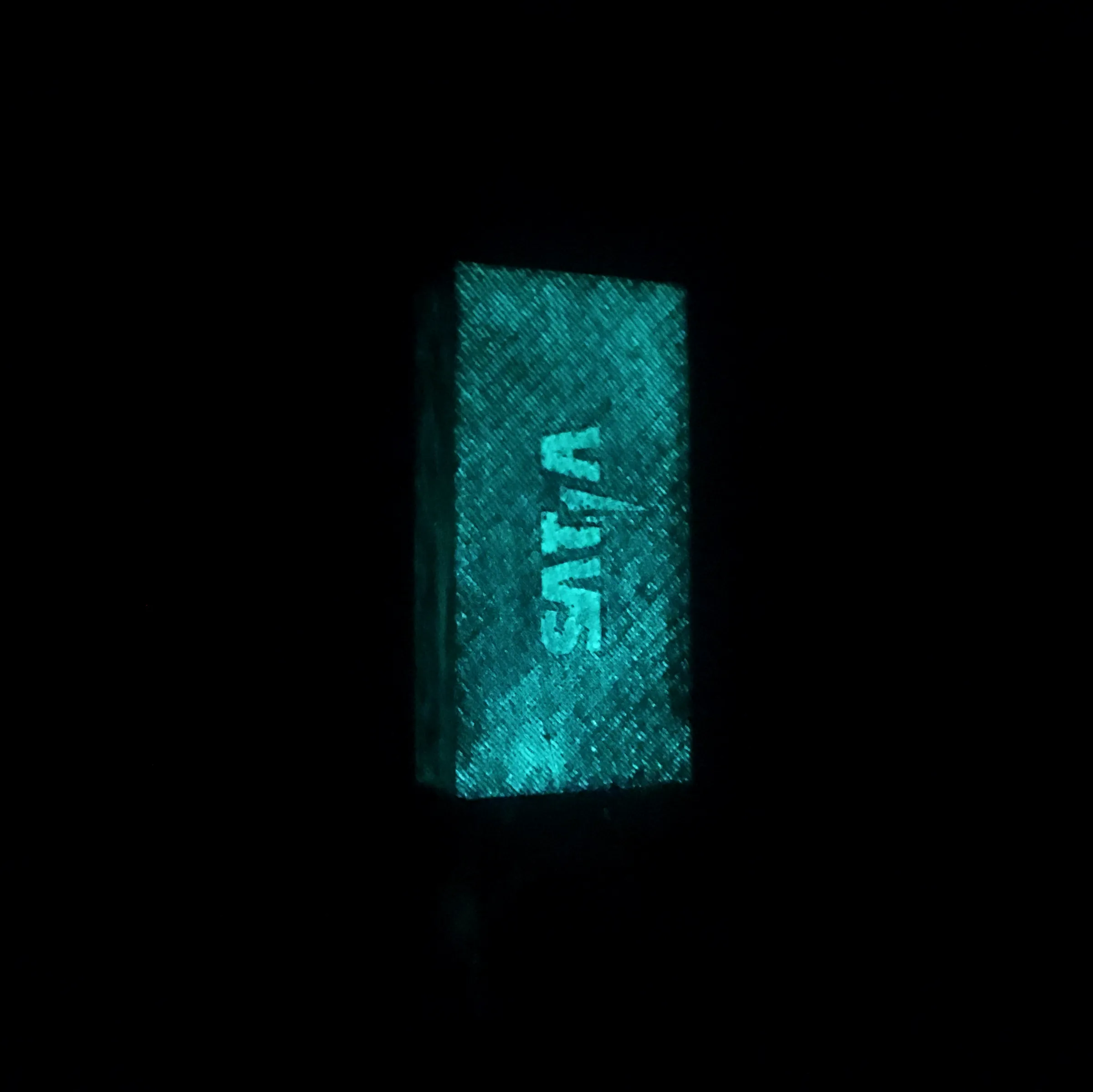 Luminescent acrylic detail on the SG-1 receiver.